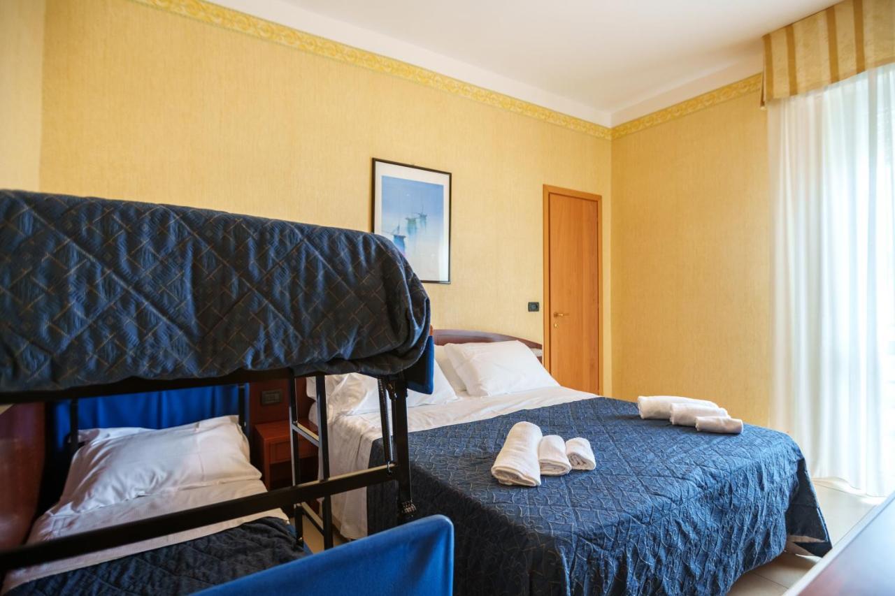 Hotel Rex Rimini Zewnętrze zdjęcie